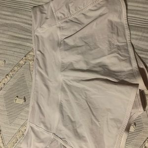 Lululemon speed up short 4”